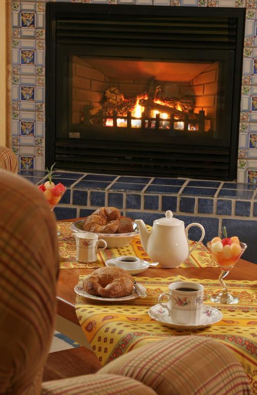 L'Auberge Provencale Inn & Restaurant Boyce Екстериор снимка