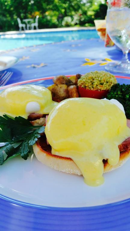 L'Auberge Provencale Inn & Restaurant Boyce Екстериор снимка