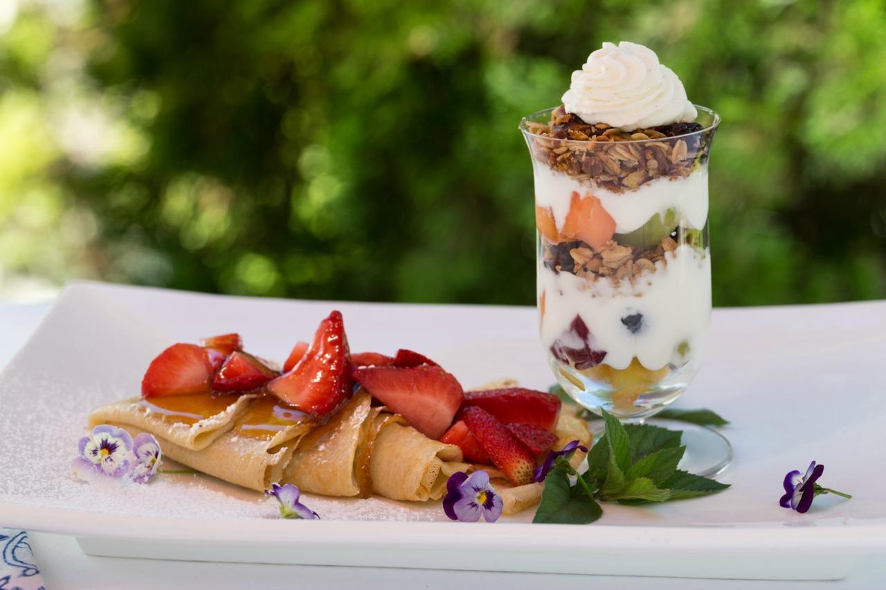 L'Auberge Provencale Inn & Restaurant Boyce Екстериор снимка